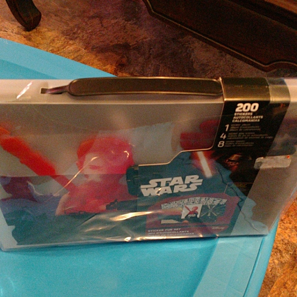Star Wars Sticker Fun Kit - Picture 4 of 4